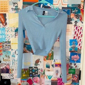 Women’s collared ribbed blue crop top from H&M size extra small. Never been worn